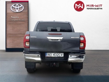 Toyota Hilux VIII Podwójna kabina Facelifting 2.8 D-4D 204KM 2024 Toyota Hilux 2.8 D-4D mHEV Double Cab Executive 4x, zdjęcie 3