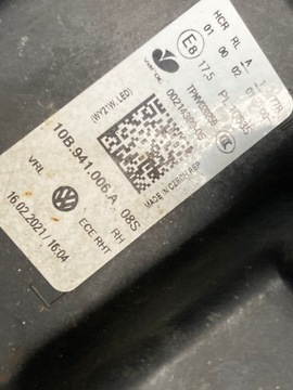 VW ID3 ФОНАРЬ СВЕТОДИОДНЫЙ ПЕРЕДНИЙ ПРАВЫЙ 10B941006A