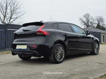 Volvo V40 II Hatchback Facelifting 2.0 D3 150KM 2016 Volvo V40 led*RDesign*Bezwypadkowy, zdjęcie 3