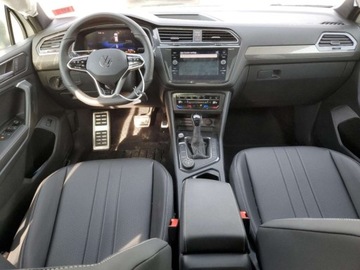 Volkswagen Tiguan III 2024 Volkswagen Tiguan Se R-Line Black 2024 2.0l 2.0 Benzyna 184KM, zdjęcie 8