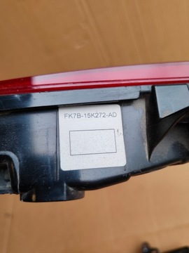 ОТРАЖАТЕЛЬ ЗАДНИХ ПРОТИВОТУМАННЫХ ФАР FORD EDGE EUR.