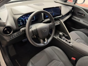 Toyota C-HR II SUV Plug-In 2.0 Hybrid Dynamic Force Plug-in  223KM 2025 Toyota C-HR 2.0 PHEV Executive Toyoyta C-HR 2.0 PH, zdjęcie 9