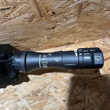 MINCE PŘEPÍNAČ SVĚTEL NISSAN JUKE