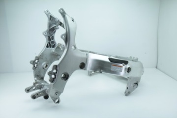 SUZUKI GSX-R 1300 HAYABUSA 99-07 РАМА + ДОКУМЕНТЫ