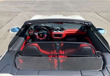 Ferrari California 2017 Ferrari California T Ferrari California T 3.9 Benzyna 560KM, zdjęcie 20