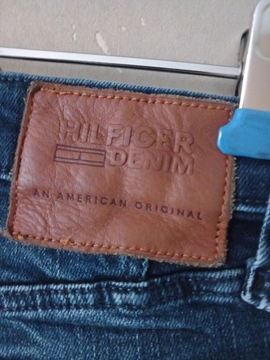 HILFIGER DENIM-SUPER SPODNIE 30/32 F8