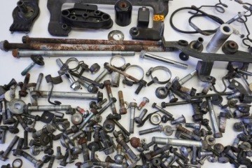 SUZUKI DL 1000 V-STROM 02-09 БОЛТЫ ВИНТЫ