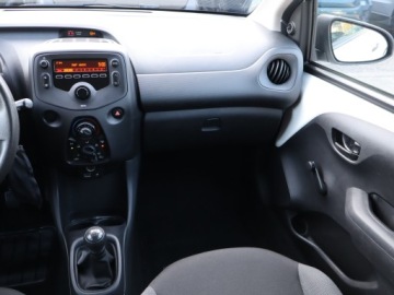 Toyota Aygo II Hatchback 3d Facelifting 1.0 VVT-i 72KM 2020 Toyota Aygo 1.0 VVT-i, Salon Polska, zdjęcie 7