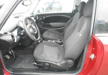 Mini Mini R56 Hatchback 1.6 TD 110KM 2008 MINI Cooper MINI Cooper II D, zdjęcie 4
