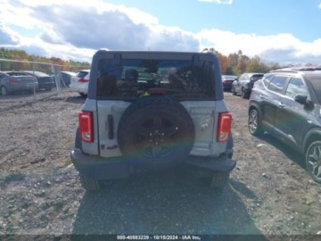 Ford Bronco VI 2024 Ford Bronco Black Diamond, 2024r., 4x4, 2.3L 2.3 Benzyna 275KM, zdjęcie 5