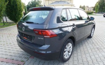 Volkswagen Tiguan II SUV 2.0 TDI 150KM 2016 Volkswagen Tiguan Bezwypadkowy Serwisowany 1-Wlasciciel Navi Automat Asyst, zdjęcie 5