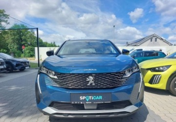 Peugeot 5008 II Crossover Facelifting 1.2 PureTech 130KM 2023 Peugeot 5008 5008 1.2 Allure Pack SS EAT8 1.2 Benzyna 130KM, zdjęcie 17