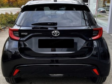 Toyota Yaris IV Hatchback Facelifting 1.5 Hybrid Dynamic Force 116KM 2026 Od ręki - Style 1.5 Hybrid 116KM | Podgrzewane fotele!, zdjęcie 4