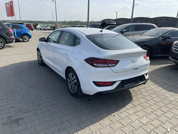 Hyundai i30 III Hatchback 1.0 T-GDI 120KM 2018 Hyundai i30 Fastback Oryginalny przebieg