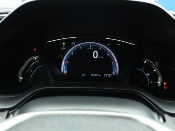 Honda Civic X Hatchback 5d 1.0 VTEC TURBO 126KM 2019 Honda Civic 1.0 VTEC Turbo, Salon Polska, zdjęcie 10
