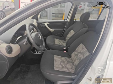 Dacia Sandero I 2009 Dacia Sandero 1,2 16v klima elektryka wspomaganie oplacona 1.2 Benzyna, zdjęcie 9