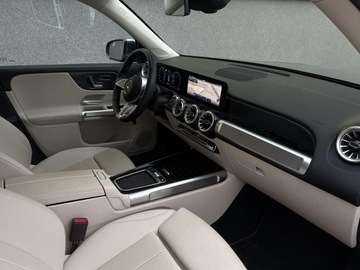 Mercedes GLB SUV 2.0 250 224KM 2024 Mercedes-Benz GLB 220, zdjęcie 16