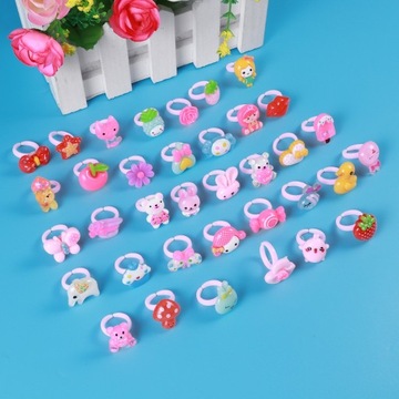 36 SZT. BIŻUTERIA DLA DZIEWCZYN PIERŚCIONKI KARTONOWE PIERŚCIONKI PREZENTOWANE