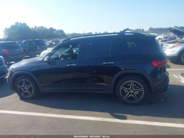 Mercedes GLB 2023 Mercedes-Benz GLB 250 4Matic 2023 2.0l 2.0 Benzyna 221KM, zdjęcie 2