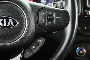 Kia Carens IV Minivan 1.7 VGT CRDI 115KM 2014 Kia Carens 1.7 CRDi, Klima, Klimatronic, Tempomat, zdjęcie 16