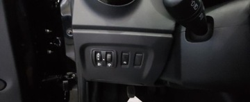 Renault Captur I Crossover 0.9 Energy TCe 90KM 2014 Renault Captur Renault Captur 0.9 Energy TCe MOZLIWA ZAMIANA Benzyna 90KM, zdjęcie 24