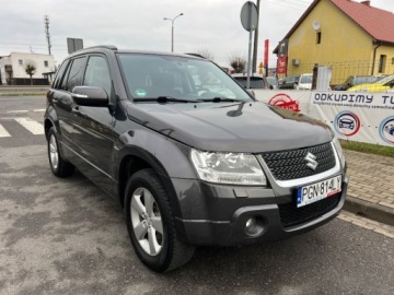 Suzuki Grand Vitara II 2012 Suzuki Grand Vitara 4X4 XENONY NAWIGACJA KLIMATYZACJA GRZANE FOTELE TEMPOM, zdjęcie 3