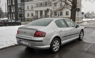 Peugeot 407 2005 Peugeot 407 2,0 (138KM) Bezwypadkowy 190 tys. km 2.0 Benzyna 138KM, zdjęcie 3