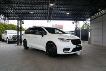 Chrysler Pacifica II 3.6 V6 Hybrid 264KM 2022 Chrysler Pacifica 3.6LHybrydaWersjaS, FamilyCam Wentyl Cam360 RadarPanoram, zdjęcie 1