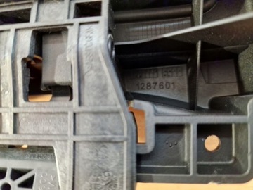 LOKETNÍ OPĚRKA OTEVÍRANY BMW G11 G12 ORIG.