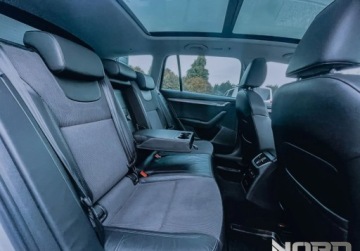 Skoda Octavia III Scout Kombi 2.0 TDI 150KM 2017 Skoda Octavia Bezwypadkowy, FV23, 4x4, DSG, KredytowanieLeasing, gw.12m ge, zdjęcie 13