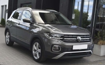 Volkswagen T-Cross 2019 Volkswagen T-Cross Volkswagen T-Cross 1.6 TDI SCR DSG Style 1.6 Diesel 95KM, zdjęcie 2