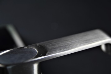 РУЧКА С ПРИЛОЖЕНИЕМ КОДОВОГО ЗАМКА КОНТРОЛЯ ДОСТУПА