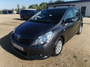 Toyota Verso Minivan 2.0 D-4D 126KM 2012 Toyota Verso 2.0 127 KM KLIMATRONIK