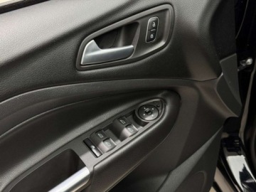 Ford Kuga II SUV Facelifting 2.0 TDCi 150KM 2018 Ford Kuga Titanium Kamera cofania CarPlay KeyLess Nawigacja dostawa, zdjęcie 19