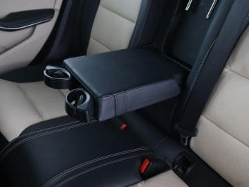 Mercedes CLA C117 Shooting Brake 1.6 180 122KM 2016 Mercedes CLA 180 automat skóra klima auto navi, zdjęcie 38