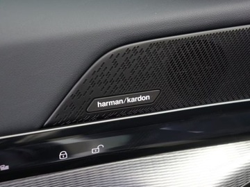 BMW Seria 5 G90-91 Sedan Plug-In 2.0 30e 299KM 2025 BMW Seria 5 530e Sport Sedan 2.0 (299KM) 2025, zdjęcie 11