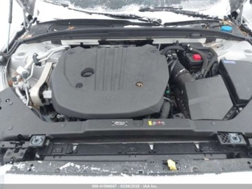 Volvo V60 II  2023 Volvo V60 Cross Country B5 Ultimate 2023 2.0l 2.0 Benzyna 247KM, zdjęcie 9