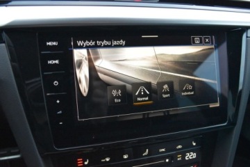 Volkswagen Arteon Fastback Facelifting 2.0 TDI SCR 150KM 2022 Volkswagen Arteon Shooting Brake 2.0TDI 150KM DSG SB Elegance WEBASTO Kame, zdjęcie 21