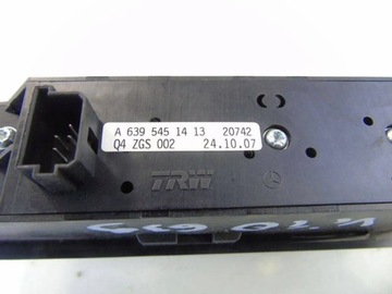 MERCEDES VITO W639 A6395451413 PŘEPÍNAČ OKNO SPOLUJEZDCE PANEL
