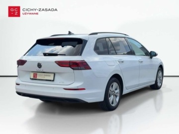 Volkswagen Golf VIII Variant 1.0 TSI 110KM 2020 Volkswagen Golf Benzyna 110KM, zdjęcie 4