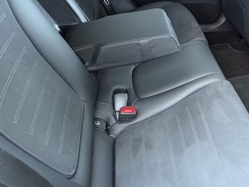 Mercedes GLC C254/X254 Coupe 2.0 220d 197KM 2025 MERCEDES-BENZ GLC 220 d 4-Matic AMG Line 2.0 (197KM) 2025, zdjęcie 11