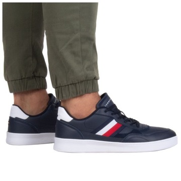 BUTY TOMMY HILFIGER RETRO STRIPE FM0FM04828 DW5