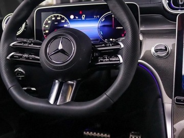 Mercedes GLC C254/X254 2025 GLC Coupe 300 e 4-Matic AMG Line 2.0 (360KM) 2025, zdjęcie 9