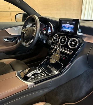Mercedes Klasa C W205 Coupe 300 245KM 2017 Mercedes-Benz Klasa C 300 AMG Salon Polska R-CARS Warszawa 2.0 Benzyna, zdjęcie 8