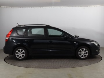 Hyundai i30 I 2011 Hyundai i30 1.6 CRDi, Automat, Klima, Klimatronic, zdjęcie 5