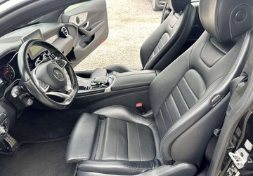 Mercedes Klasa C W205 2017 Mercedes-Benz Klasa C 4X4 C300 2.0 BENZ 245 KM 2017r 94.000 km Warszawa, zdjęcie 7