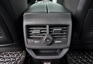 Peugeot 3008 II Crossover Facelifting  1.2 PureTech 130KM 2021 Peugeot 3008 1.2 130KM Allure Salon PL Vat Marza 1 wlasciciel Serwisowany, zdjęcie 19