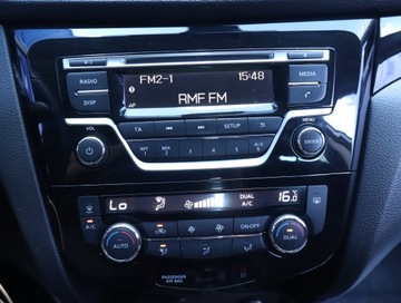 Nissan Qashqai II Crossover Facelifting 1.2 DiG-T 115KM 2018 Nissan Qashqai 1.2 DIG-T, Salon Polska, zdjęcie 11