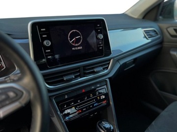 Volkswagen T-Roc I SUV Facelifting 1.5 TSI ACT 150KM 2024 Volkswagen T-Roc VW T-Roc 1.5 TSI 150 KM DSG 2024 9 700 km Gwarancja pr, zdjęcie 11