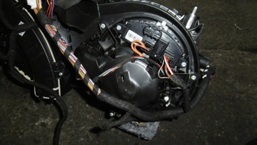 Комплект отопителя BMW F30 3.5D BT, повреждения. 9197710